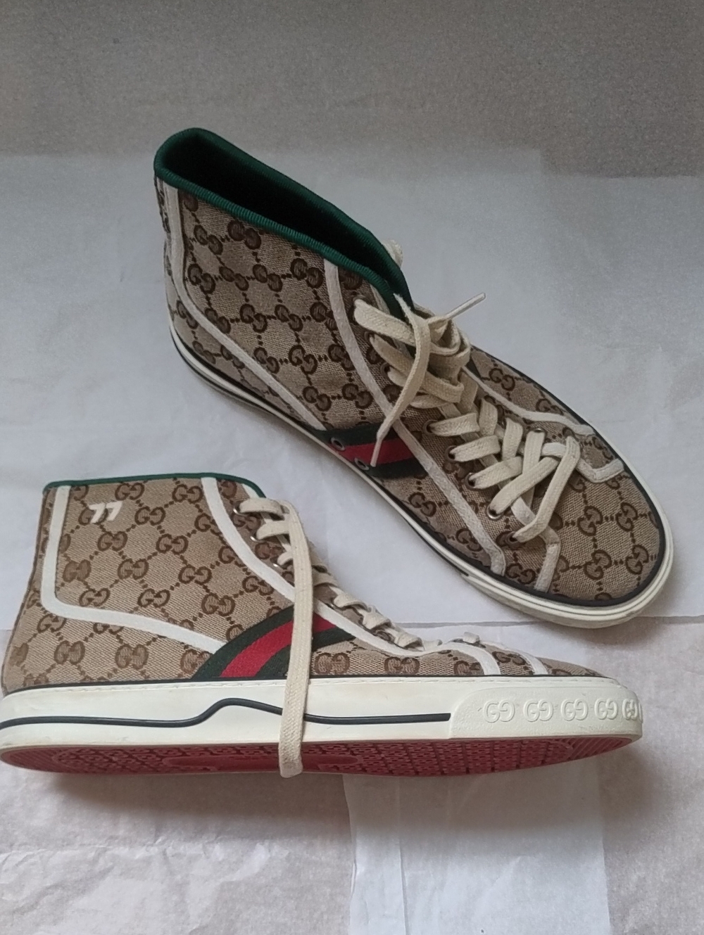 Gucci Beige GG Canvas High-Top Sneakers with Green & Red Stripe Sz 9
